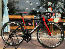 Xe đạp đua Pinarello DogMa 167 F10 5800 Supper Team Full Carbon Black Red