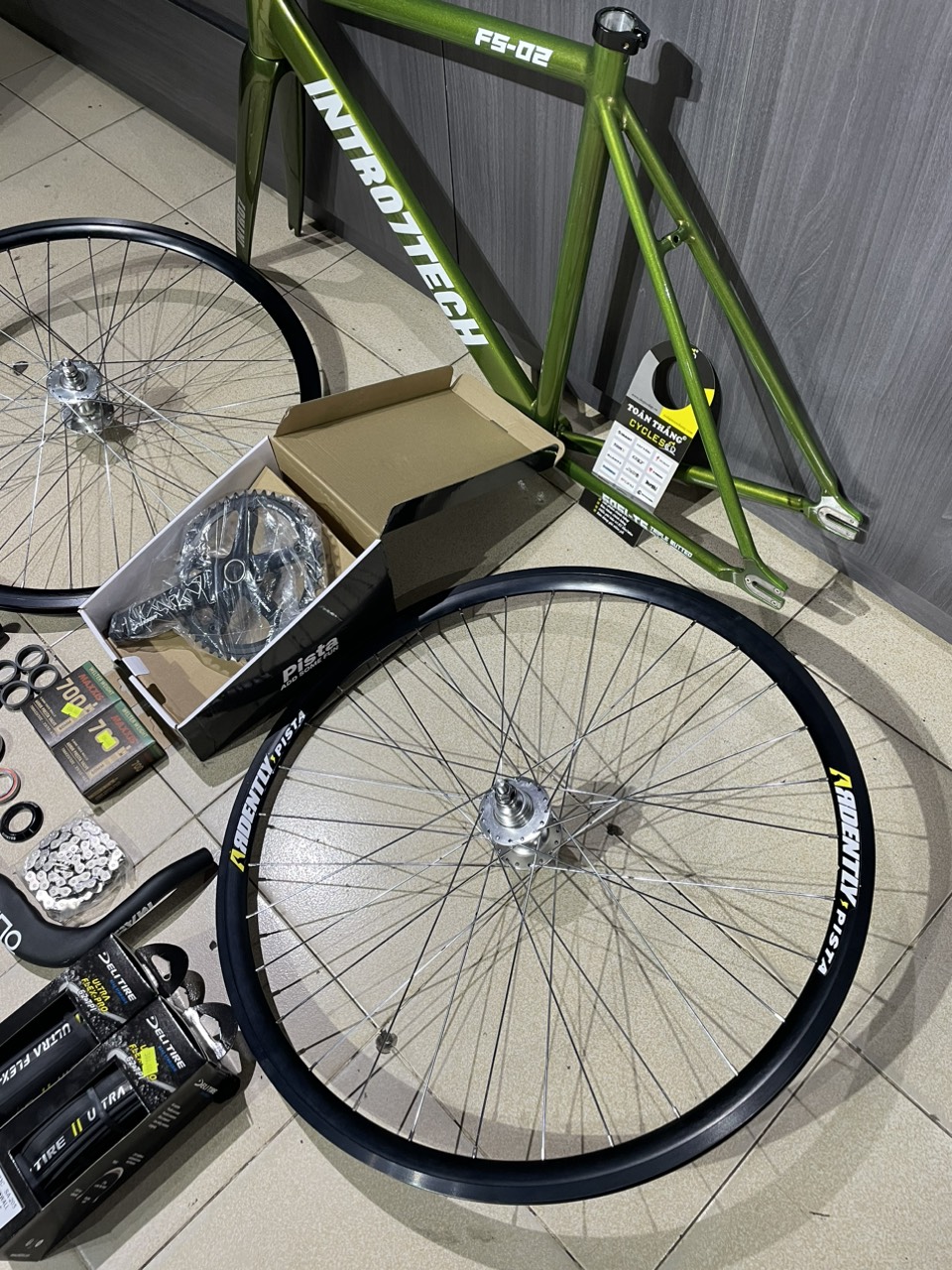 Xe đạp Fixed Gear Intro7Tech Full nhôm Cơ bản 7