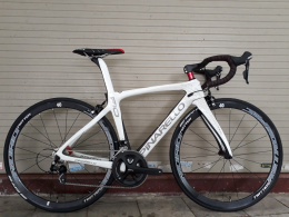Xe đạp đua Pinarello DogMa F10 165 Shiny White/Matt Carbon 105 5800