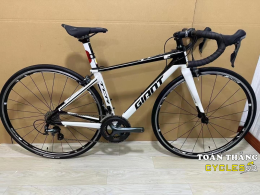 Xe đạp đua Giant TCR Tiagra 4700 Trắng đen 98%