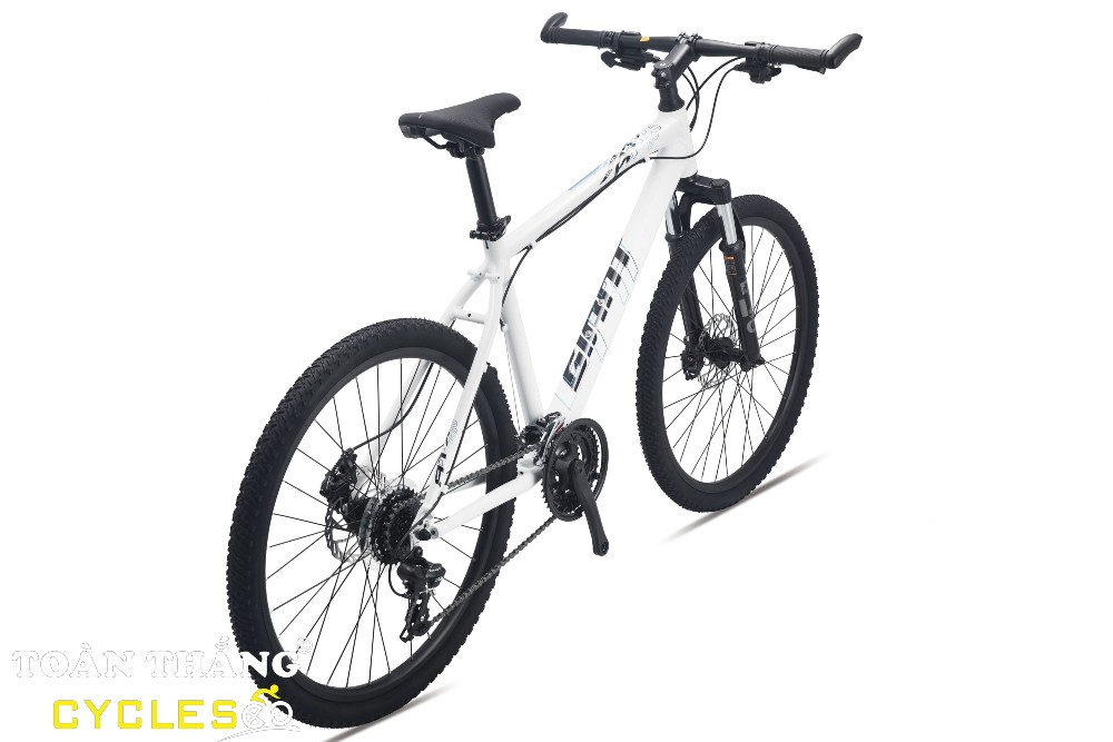 Xe đạp địa hình GIANT ATX 660 2022 Trắng